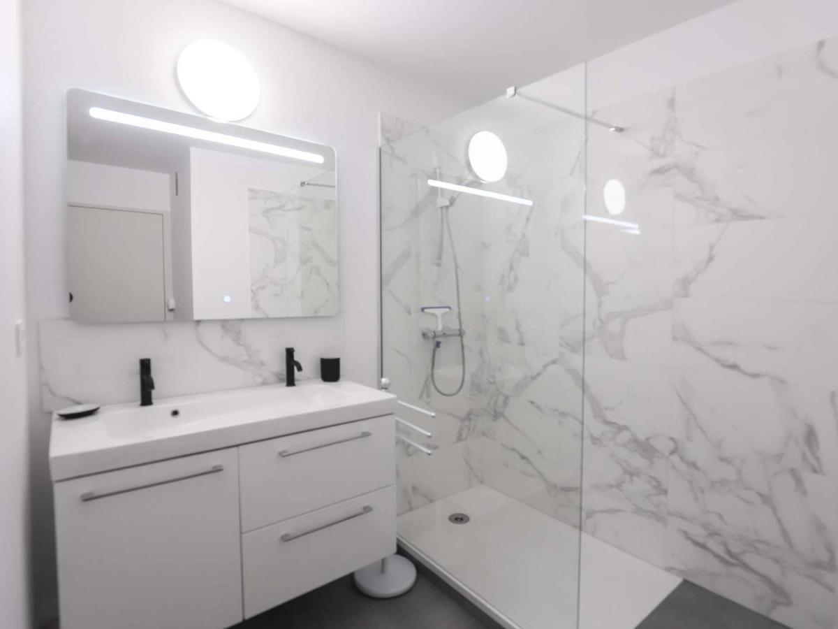 Bel Renove, Calme, Proche Centre Et Plage, Balcon, 2 Chambres, Commerces A 150m - Fr-1-4-685 Appartement *