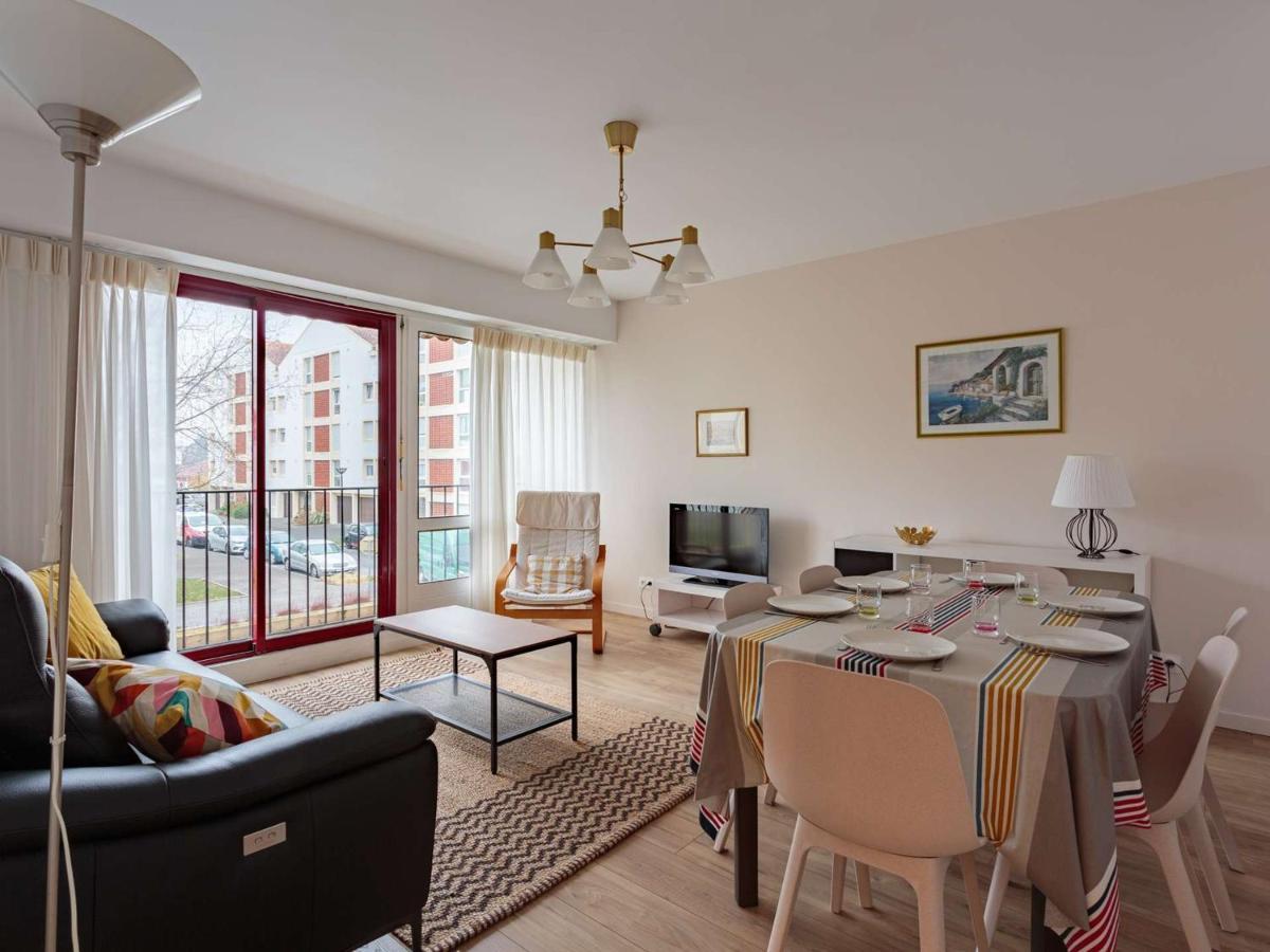 Appartement Bel Renove, Calme, Proche Centre Et Plage, Balcon, 2 Chambres, Commerces A 150m - Fr-1-4-685